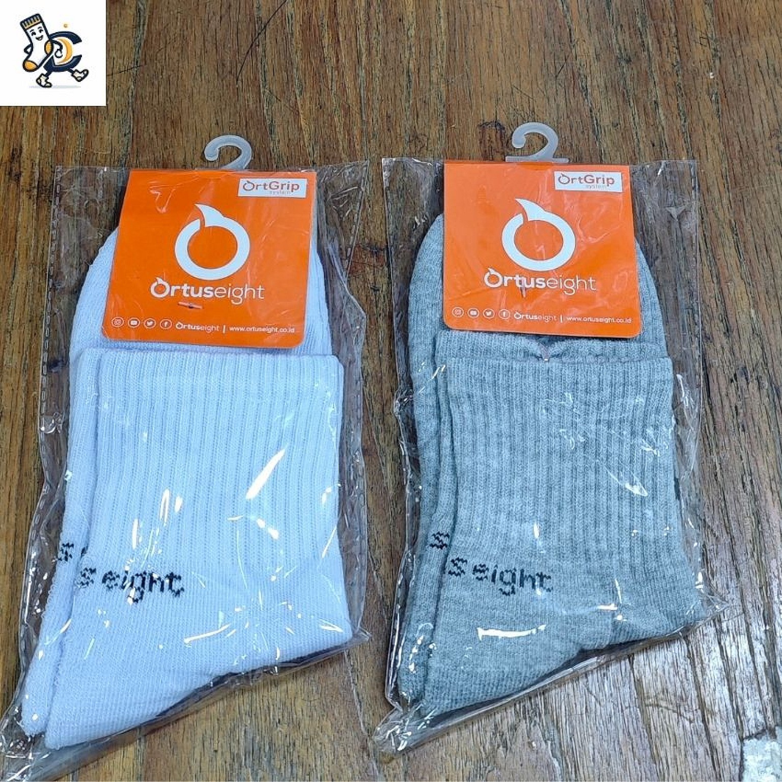 Kaos Kaki Sport Crew Polos